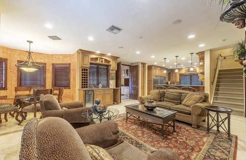 Shady Banks House | NEWLY UPDATED Luxurious Gated Private Waterfront Estate 7000 SF Quiet Tranquil
