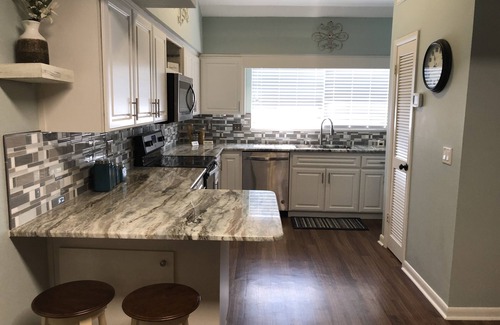 Summerfield House | Newly Updated Townhome Close to Villages on Lake Weir