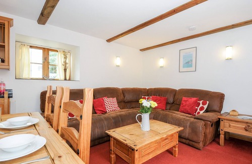 Falmouth Cottage | NEWLYN, TRESOOTH COTTAGES, pet friendly, with pool in Falmouth