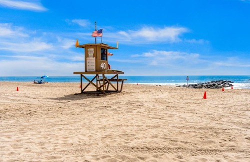 West Newport House | Newport Beach Cottage A