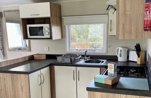 Newquay Ski Chalet | Newquay Bay Resort, Sandy Toes - Pet Friendly