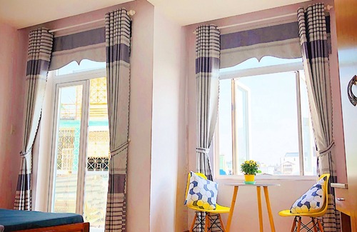 Vinh Trung House | Ngok Linh house at Ham Nghi lake