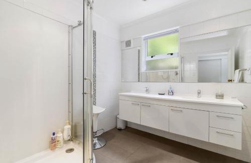 Ngongotaha Bed & Breakfast | Ngongotaha Lakeside Lodge