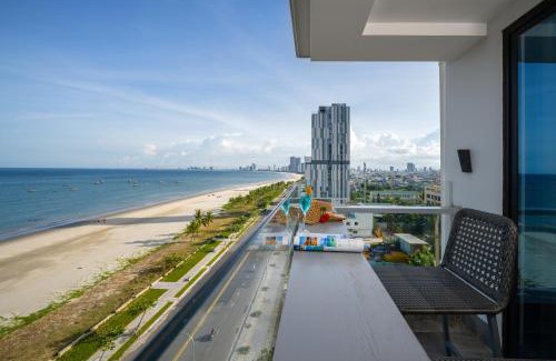 Tho Quang Beach Hotel | Nguyen Gia Hotel
