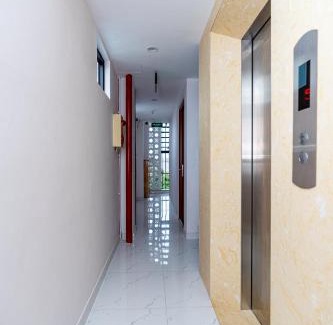 Long Bien Hotel | Nhà Nghỉ Light Hotel