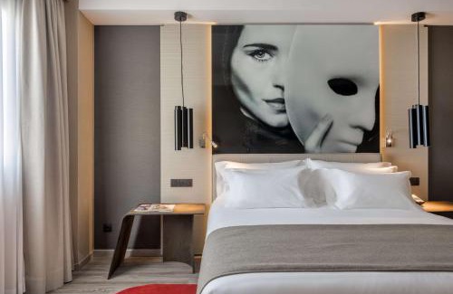 Cortes Hotel | NH Collection Madrid Suecia