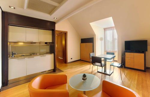 Milano Due Apartment | NH Milano 2 Residence