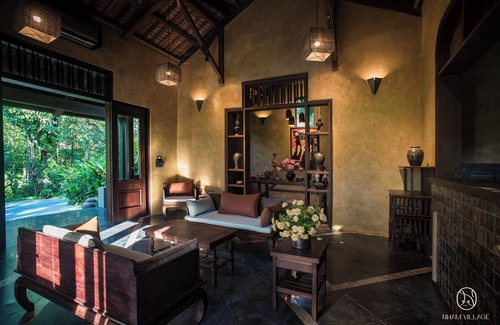 Hoa Lu Hotel | Nham Village Resort