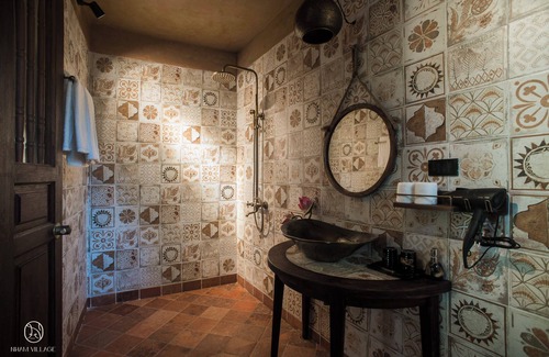 Hoa Lu Hotel | Nham Village Resort