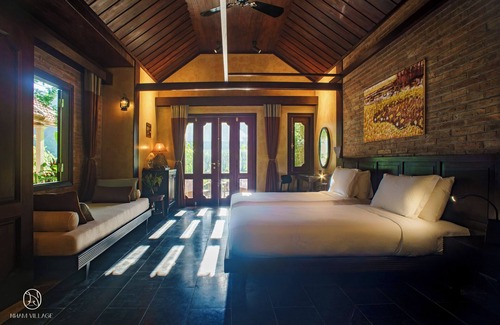 Hoa Lu Hotel | Nham Village Resort