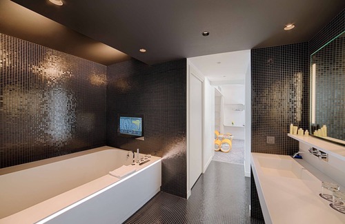 Roucas-Blanc Hotel | nhow Marseille
