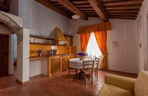 Montepulciano Apartment | Nibbiano Farmhouse: Relax and Nature in Tuscany