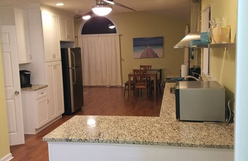 Sardis Forest House | Nice 1 bedroom 1 1/2 bath guest-house /apartment for your enjoyment!