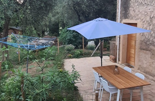 Le Rouret Apartment | Nice 2 P. in villa with private garden and terrace