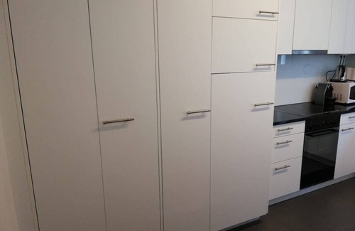 Enge Apartment | Nice 2BD flat city center/near FIFA (Wille 2)