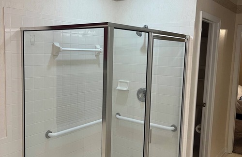 Sterling Ranch House | Nice 4-bedroom house with AC in charming Brandon/Tampa area