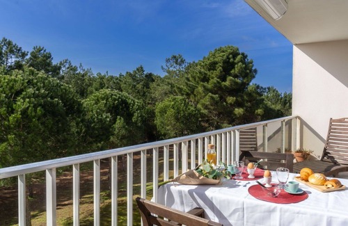Saint-Brevin-les-Pins Apartment | Nice apartment for 4 guests with WIFI, TV, balcony and parking