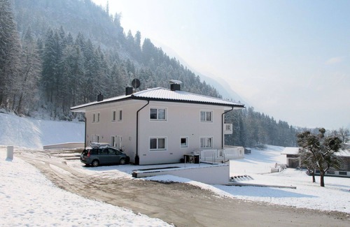 Ramsau im Zillertal Apartment | Nice apartment for 6 guests with WIFI, TV, terrace and parking