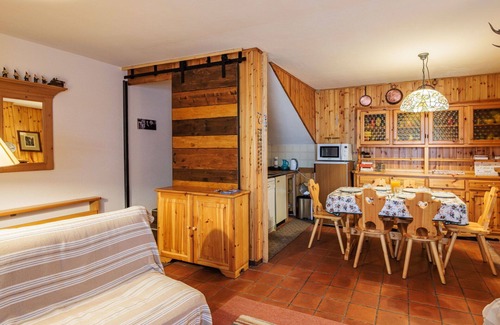 Campitello di Fassa Apartment | Nice apartment for 4 people with TV