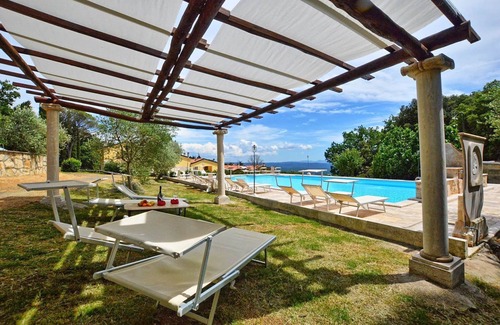 Monteverdi Marittimo Apartment | Nice apartment for 6 people with pool