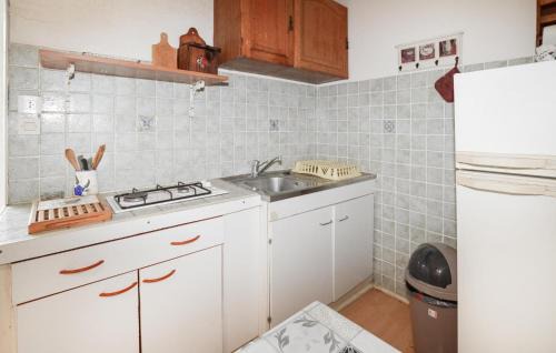 Sant'Andrea-di-Bozio Apartment | Nice Apartment In Sant Andrea Di Bozio