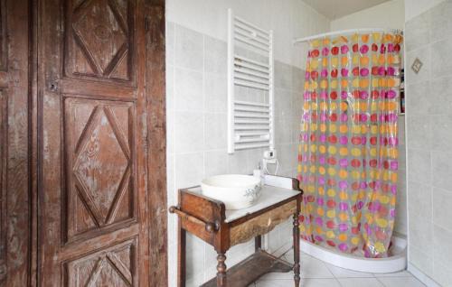 Sant'Andrea-di-Bozio Apartment | Nice Apartment In Sant Andrea Di Bozio