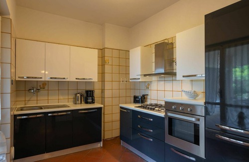 Andora Villa | Nice apartment in villa for 6 guests with WIFI, TV, terrace, pets allowed and parking