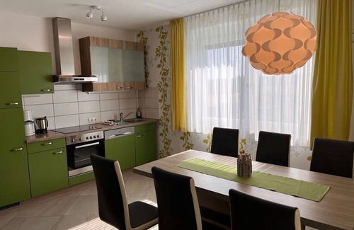 Donnerskirchen Apartment | Nice apartment for 6 guests with A/C, WIFI, TV and balcony