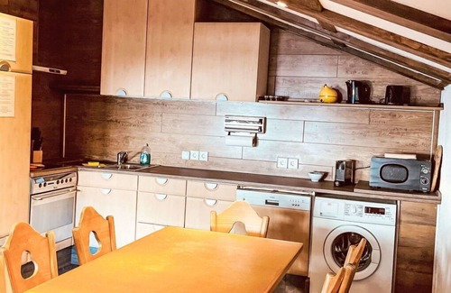 Steinberg am Rofan Apartment | Nice apartment for 10 guests with WIFI, hot tub, patio, pets allowed and parking