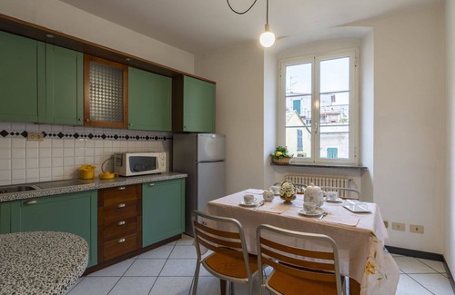 Finalborgo Apartment | Nice apartment for 4 people with TV and parking