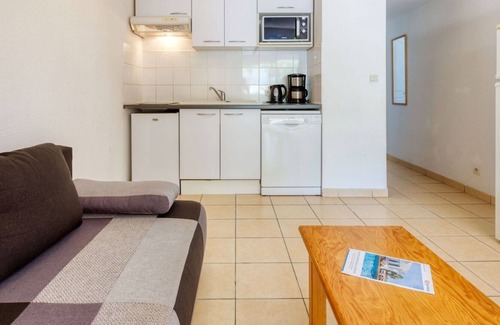 Carcans Plage Apartment | Nice apartment for 6 people with WIFI, TV, terrace and parking
