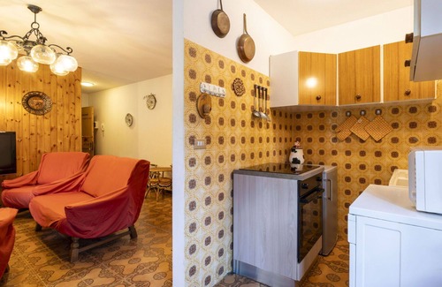 Campodolcino Apartment | Nice apartment for 6 guests with WIFI, TV, terrace and parking
