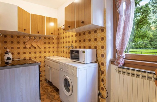 Campodolcino Apartment | Nice apartment for 6 guests with WIFI, TV, terrace and parking