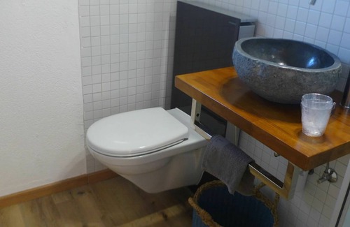 Glion Apartment | Nice apartment for 2 people with WIFI, patio and parking