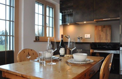 Saanen Apartment | Nice apartment for 2 people with WIFI and balcony