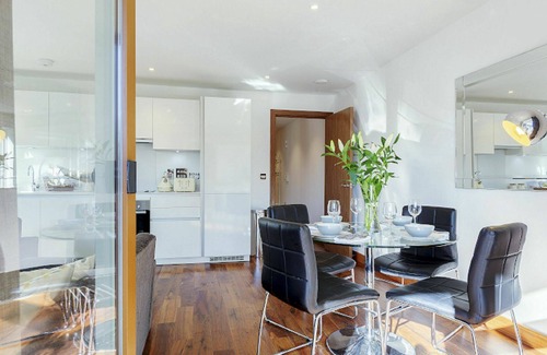 Haggerston Apartment | Nice apartment for 2 people with WIFI and TV