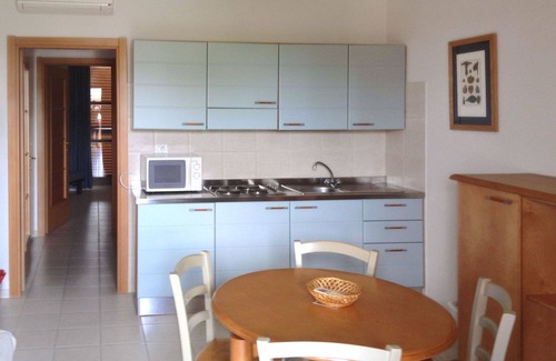 Tirrenia Apartment | Nice apartment for 4 guests with WIFI, A/C, pool, TV, terrace and pets allowed