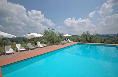Scandicci Apartment | Nice apartment for 4 people with WIFI, pool and TV, close to Florence