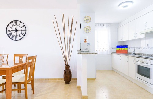El Grau de Moncofa Apartment | Nice apartment for 5 guests with pool, WIFI, TV, terrace and pets allowed