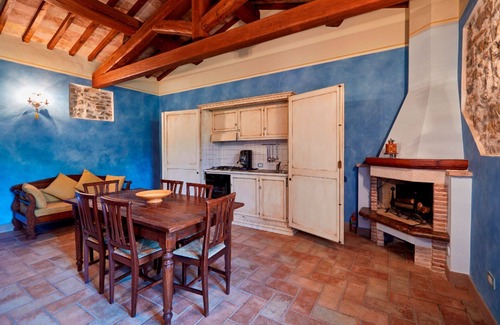 San Brizio Apartment | Nice apartment for 5 guests with WIFI, pool, TV and pets allowed, close to Spoleto