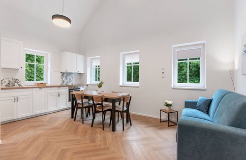Hrensko Apartment | Nice apartment for 6 guests with WIFI, TV, patio and pets allowed