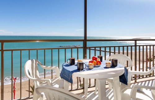 Vinaros Apartment | Nice apartment for 6 people with WIFI, TV, terrace and pets allowed