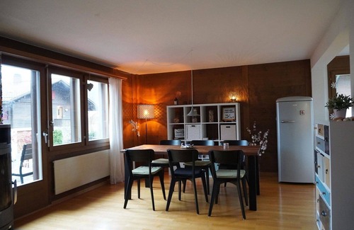 Lenk Apartment | Nice apartment for 8 guests with WIFI and balcony