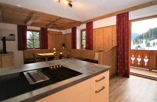 Wildschoenau Apartment | Nice apartment for 10 people with WIFI, TV and patio