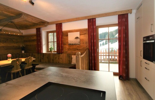 Wildschoenau Apartment | Nice apartment for 10 people with WIFI, TV and patio