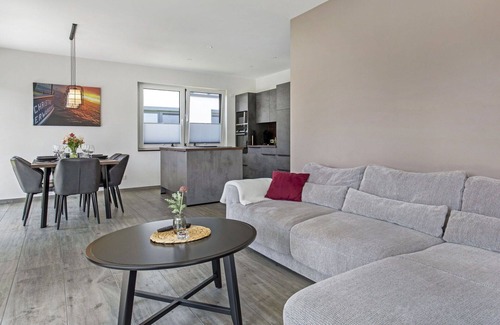 Butjadingen Apartment | Nice apartment for 11 guests with WIFI, TV, terrace and parking