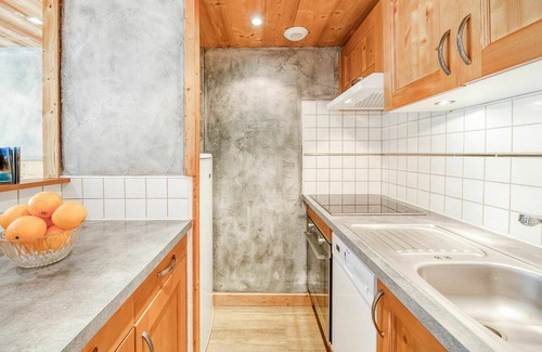 Tignes Apartment | Nice apartment for 4 people with WIFI, TV and balcony