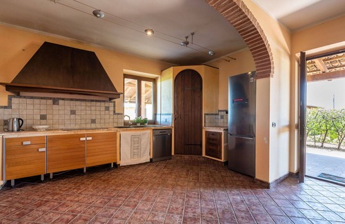 Mombaruzzo Apartment | Nice apartment for 12 guests with WIFI, pool, TV, balcony, pets allowed and parking