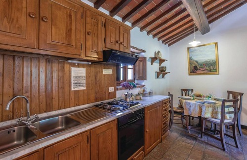 San Pietro a Cegliolo Apartment | Nice apartment in Cortona AR with WiFi