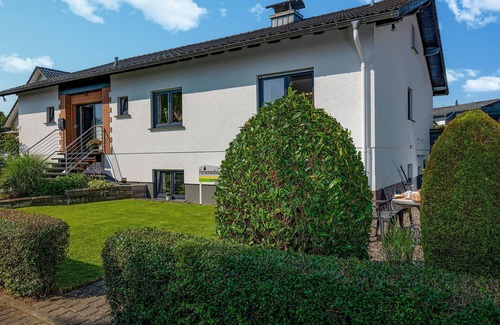 Rederscheid Apartment | Nice apartment in Horhausen with WiFi